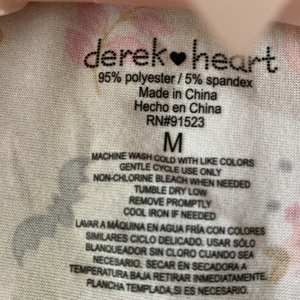 NWOT ππ» Derek Heart Fall/ Halloween Night Shirt w/ collar and 5 front buttons . - Picture 5 of 5